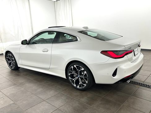 Used 2026 BMW 430i xDrive Coupe w/ Parking Assistance Package AWD/4WD image 3