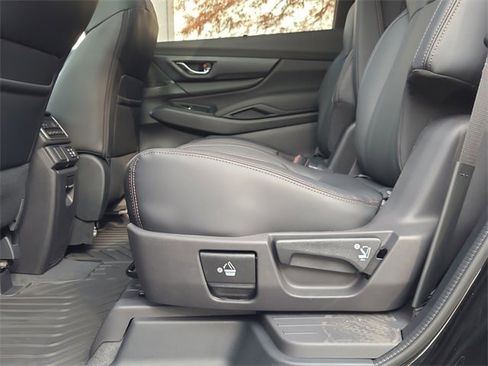 New 2026 Subaru Ascent Limited Bronze image 15
