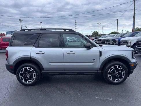 Used 2022 Ford Bronco Sport Outer Banks w/ Tech Package AWD/4WD image 8