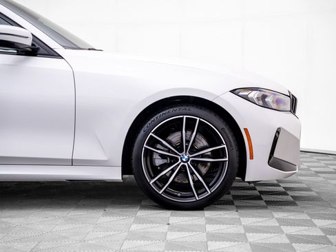 Certified 2023 BMW 330i xDrive Sedan w/ M Sport Package AWD/4WD image 38