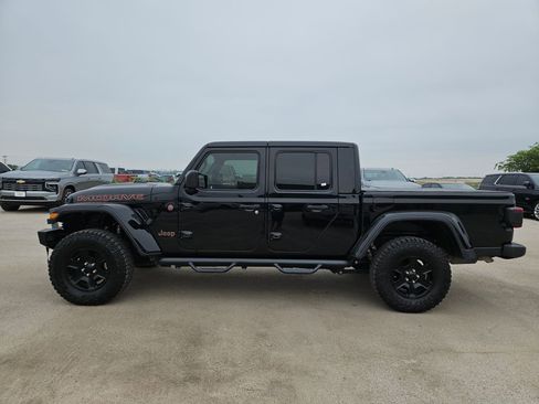 Used 2020 Jeep Gladiator Mojave AWD/4WD image 6