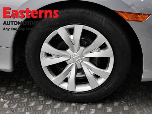 Used 2017 Honda Civic LX image 29