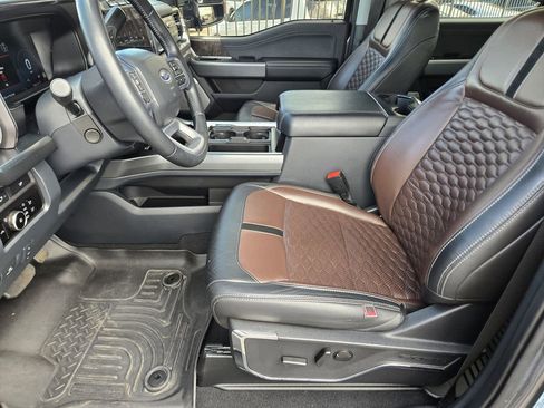 Used 2023 Ford F250 Lariat w/ Lariat Ultimate Package image 17