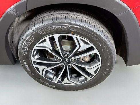 Used 2020 Hyundai Santa Fe Limited AWD/4WD image 33
