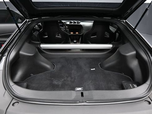 Used 2024 Nissan Z NISMO w/ Floor Mat Package RWD image 25