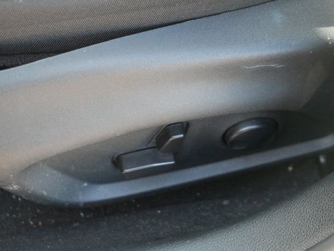 Used 2022 Jeep Compass Latitude w/ Sun and Sound Group image 20