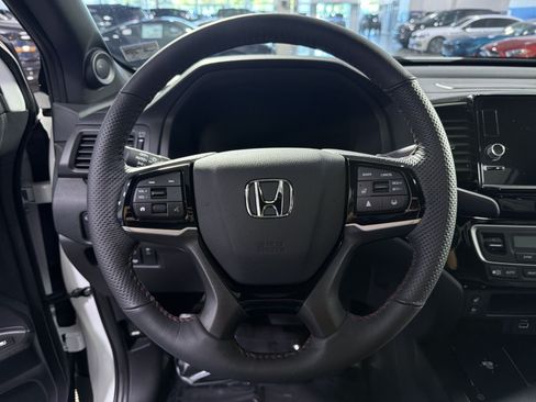 Used 2026 Honda Ridgeline Black Edition image 25