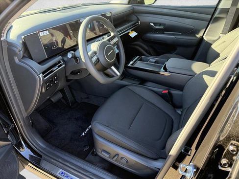 New 2026 Hyundai Tucson SEL image 3