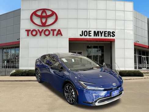 New 2026 Toyota Prius Plug-In Hybrid FWD image 3