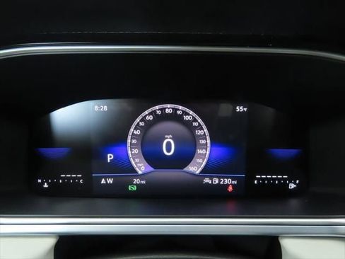 New 2026 Volkswagen Taos SE image 31