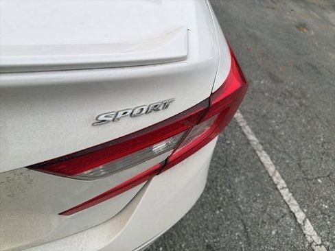 Used 2020 Honda Accord Sport image 3