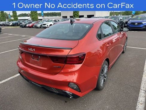 Used 2022 Kia Forte GT-Line w/ GT-Line Premium Package FWD image 5