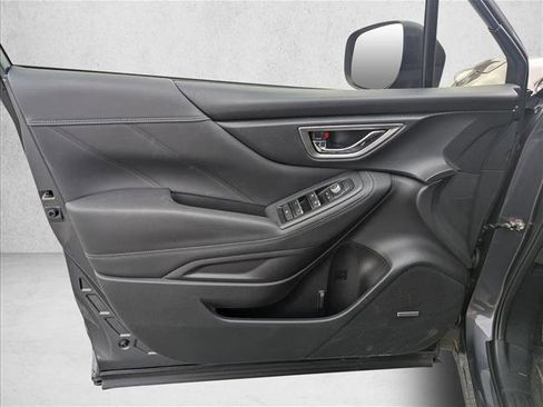 Used 2021 Subaru Forester Limited w/ Popular Package #3 image 23