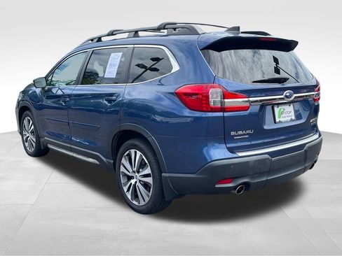 Used 2021 Subaru Ascent Limited w/ Technology Package AWD/4WD image 5