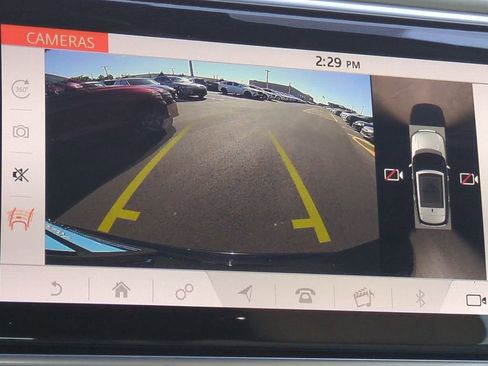 Used 2019 Land Rover Range Rover HSE image 21