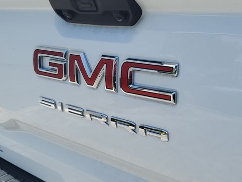Used 2023 GMC Sierra 1500 Elevation RWD image 8