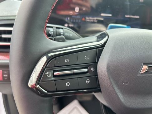 New 2026 Chevrolet Traverse RS w/ LPO, Floor Liner Package image 19