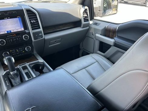 Used 2019 Ford F150 Lariat AWD/4WD image 15