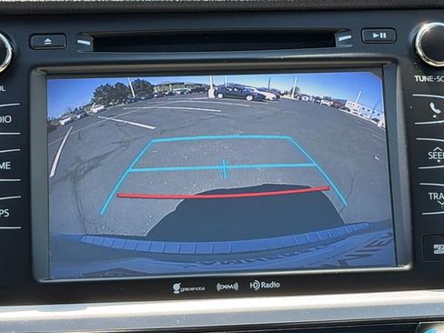 Certified 2019 Toyota Highlander XLE image 38