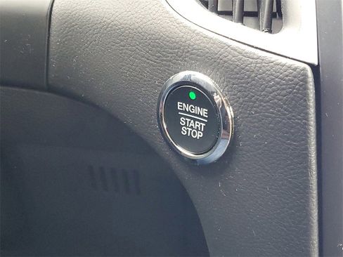 Used 2023 Ford Edge SEL w/ Convenience Package image 14