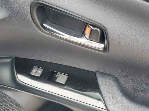 Used 2022 Toyota Prius Prime XLE image 47