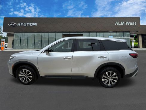 Used 2023 INFINITI QX60 Pure image 8