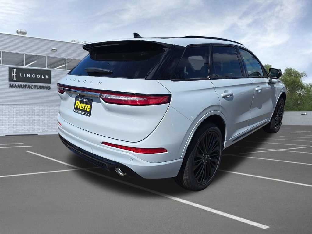 New 2025 Lincoln Corsair Grand Touring w/ Jet Appearance Package AWD/4WD image 5