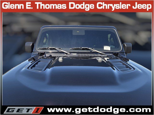 Used 2022 Jeep Wrangler Unlimited Rubicon AWD/4WD image 4