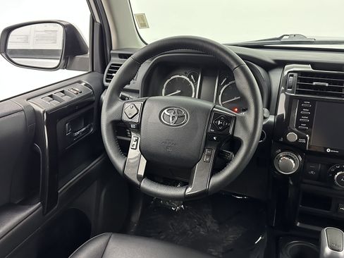 Used 2021 Toyota 4Runner TRD Off-Road Premium image 27