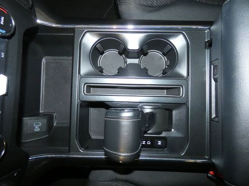 Used 2022 Ford F150 XLT w/ Equipment Group 301A Mid image 18