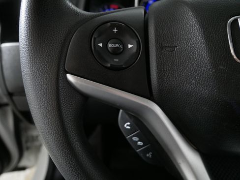 Used 2015 Honda Fit LX image 27