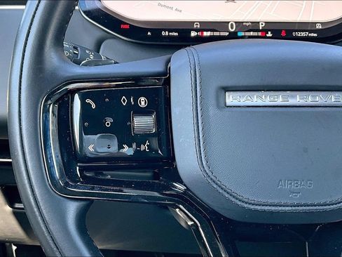 Certified 2025 Land Rover Range Rover Sport Dynamic SE AWD/4WD image 11