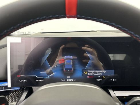New 2026 BMW i5 w/ Executive Package AWD/4WD image 28