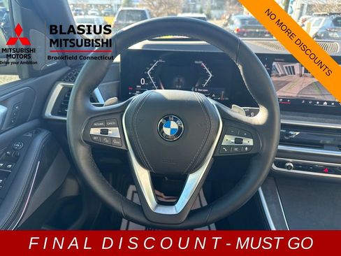 Used 2024 BMW X5 xDrive40i w/ Premium Package image 30