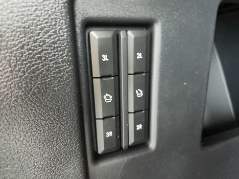 Used 2024 Lincoln Navigator Reserve AWD/4WD image 58