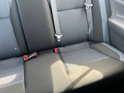 Used 2025 Nissan Versa SV image 37