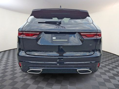 New 2026 Jaguar F-PACE R-Dynamic S image 3