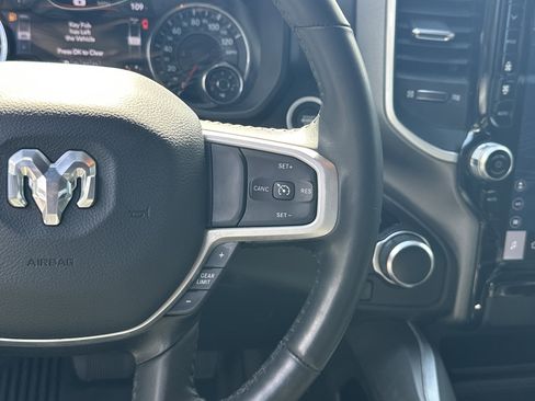 Used 2023 RAM 1500 Big Horn AWD/4WD image 29