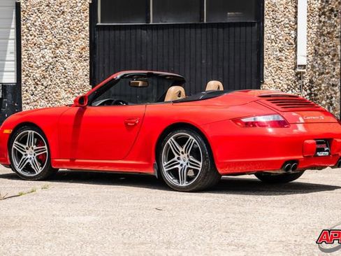 Used 2008 Porsche 911 Carrera S RWD image 7
