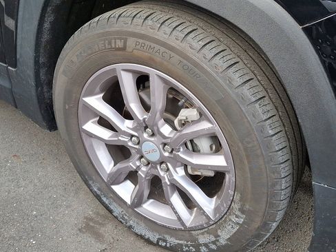 Used 2022 GMC Terrain SLT image 10