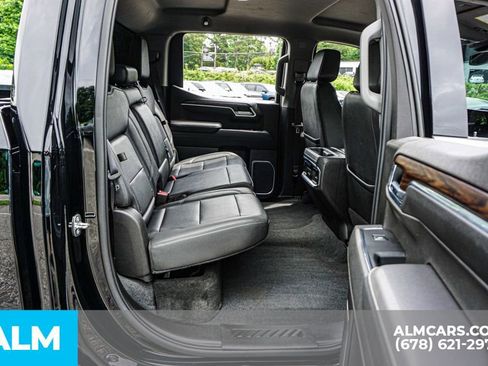Used 2022 GMC Sierra 1500 SLT w/ SLT Premium Package RWD image 22