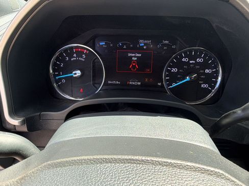Used 2022 Ford F350 Lariat w/ Lariat Ultimate Package AWD/4WD image 23