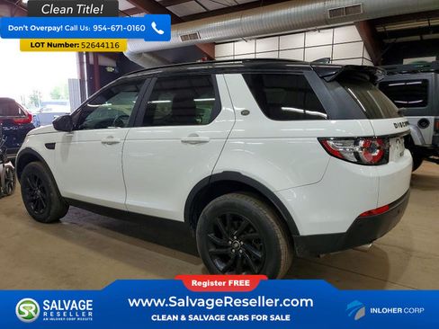 Used 2018 Land Rover Discovery Sport SE AWD/4WD image 3