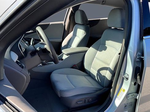 Used 2020 Chevrolet Malibu LT w/ Fleet LT Safety Plus Package image 21