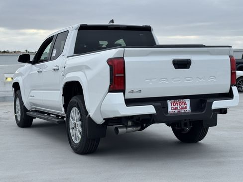 New 2026 Toyota Tacoma SR5 AWD/4WD image 12