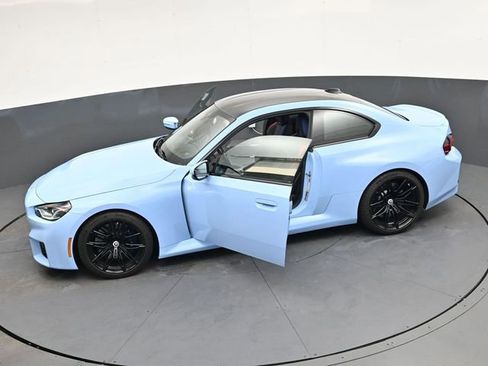 Used 2023 BMW M2 w/ Lighting Package image 27