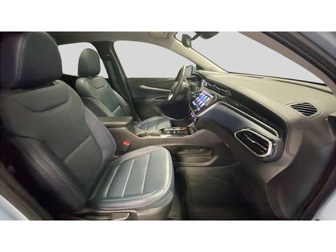 Used 2022 Chevrolet Bolt EUV Premier w/ Launch Edition FWD image 18