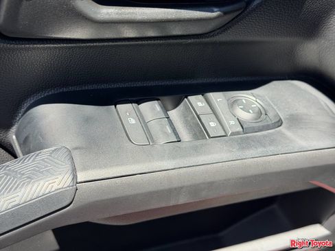 New 2026 Toyota Tacoma SR5 RWD image 15