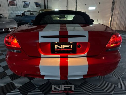 Used 2004 Dodge Viper SRT-10 image 52
