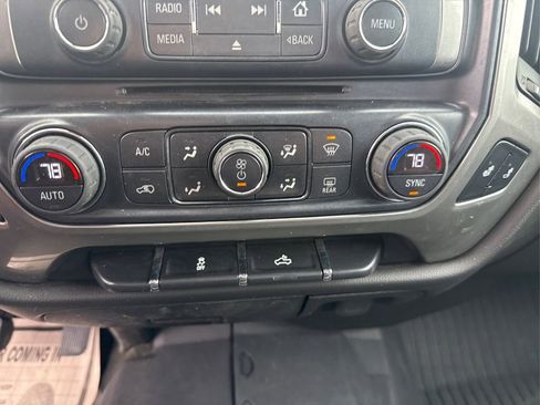 Used 2018 Chevrolet Silverado 1500 LT w/ All Star Edition AWD/4WD image 35